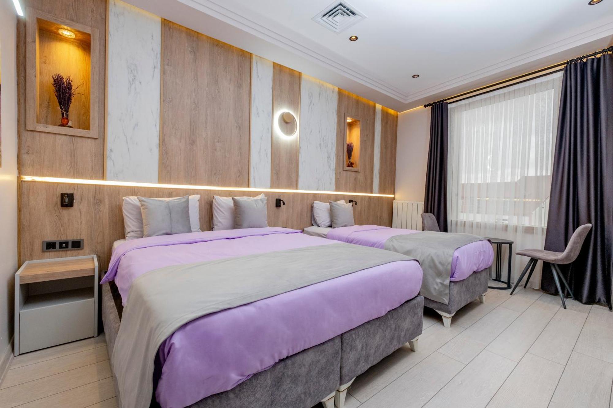 Lavender Airport Hotel Arnavutkoy Buitenkant foto