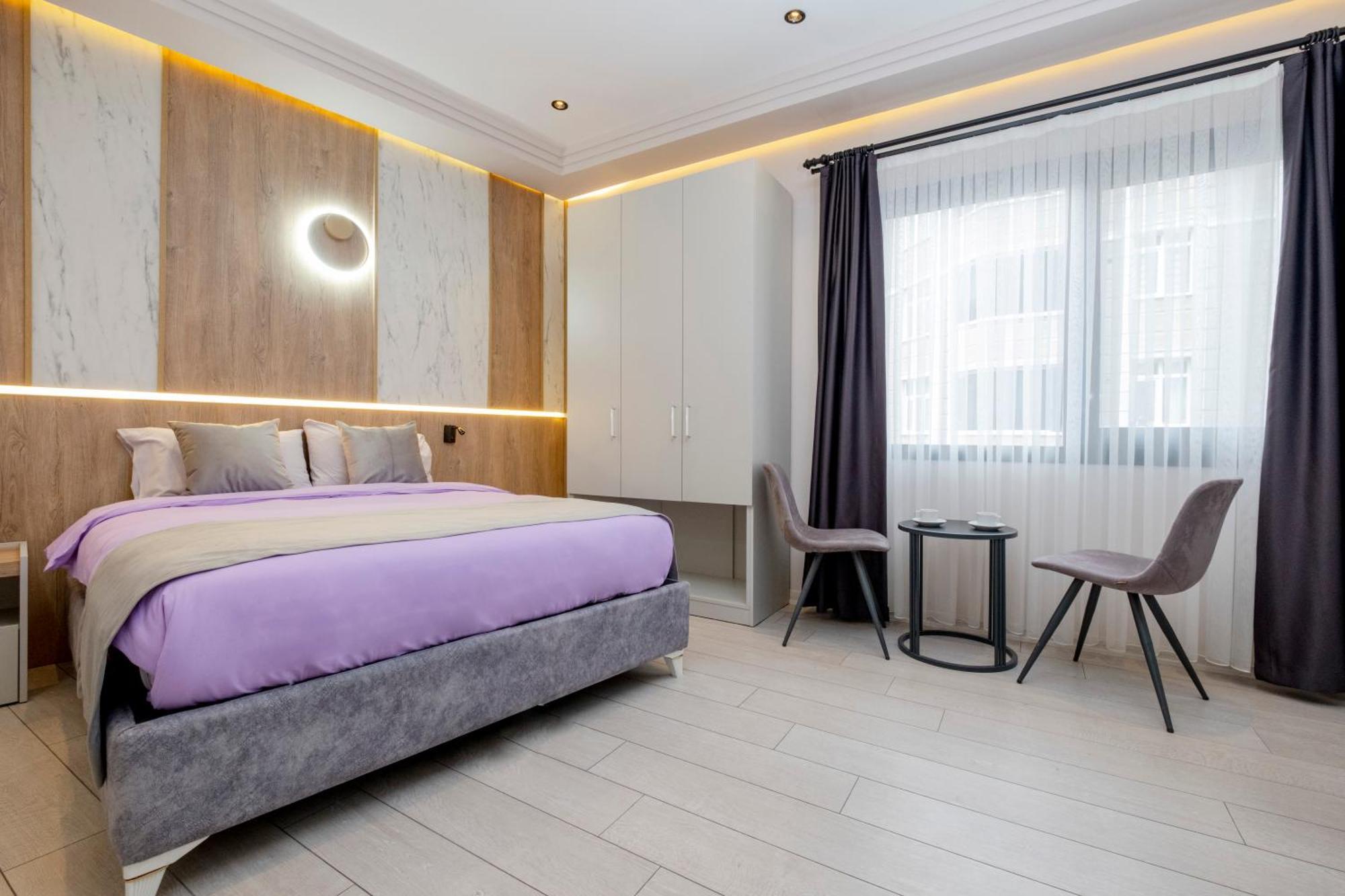 Lavender Airport Hotel Arnavutkoy Buitenkant foto