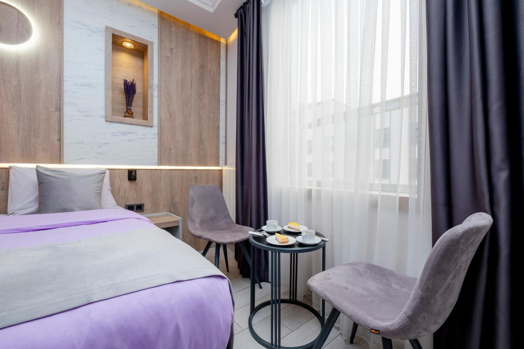 Lavender Airport Hotel Arnavutkoy Buitenkant foto