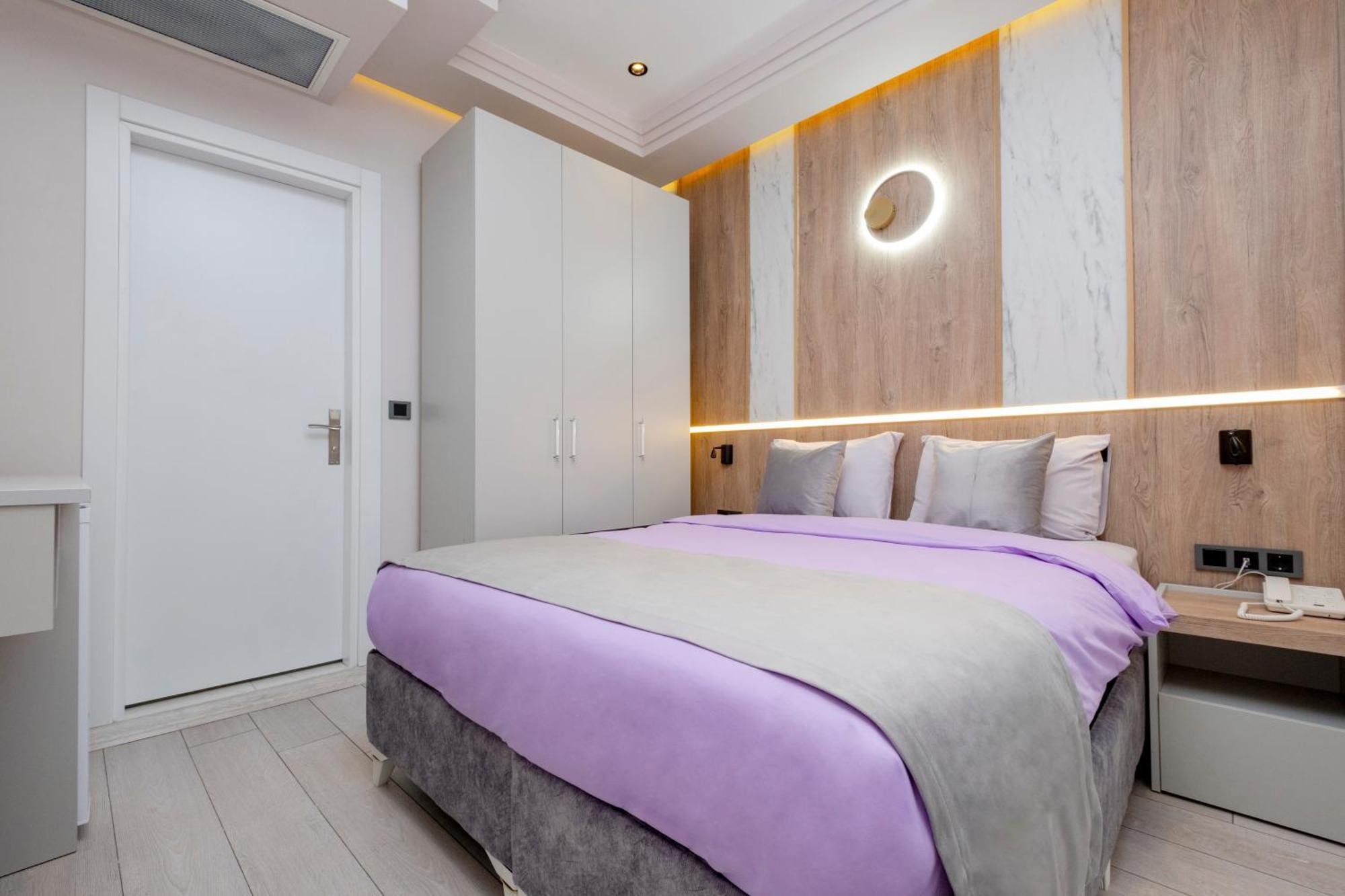 Lavender Airport Hotel Arnavutkoy Buitenkant foto