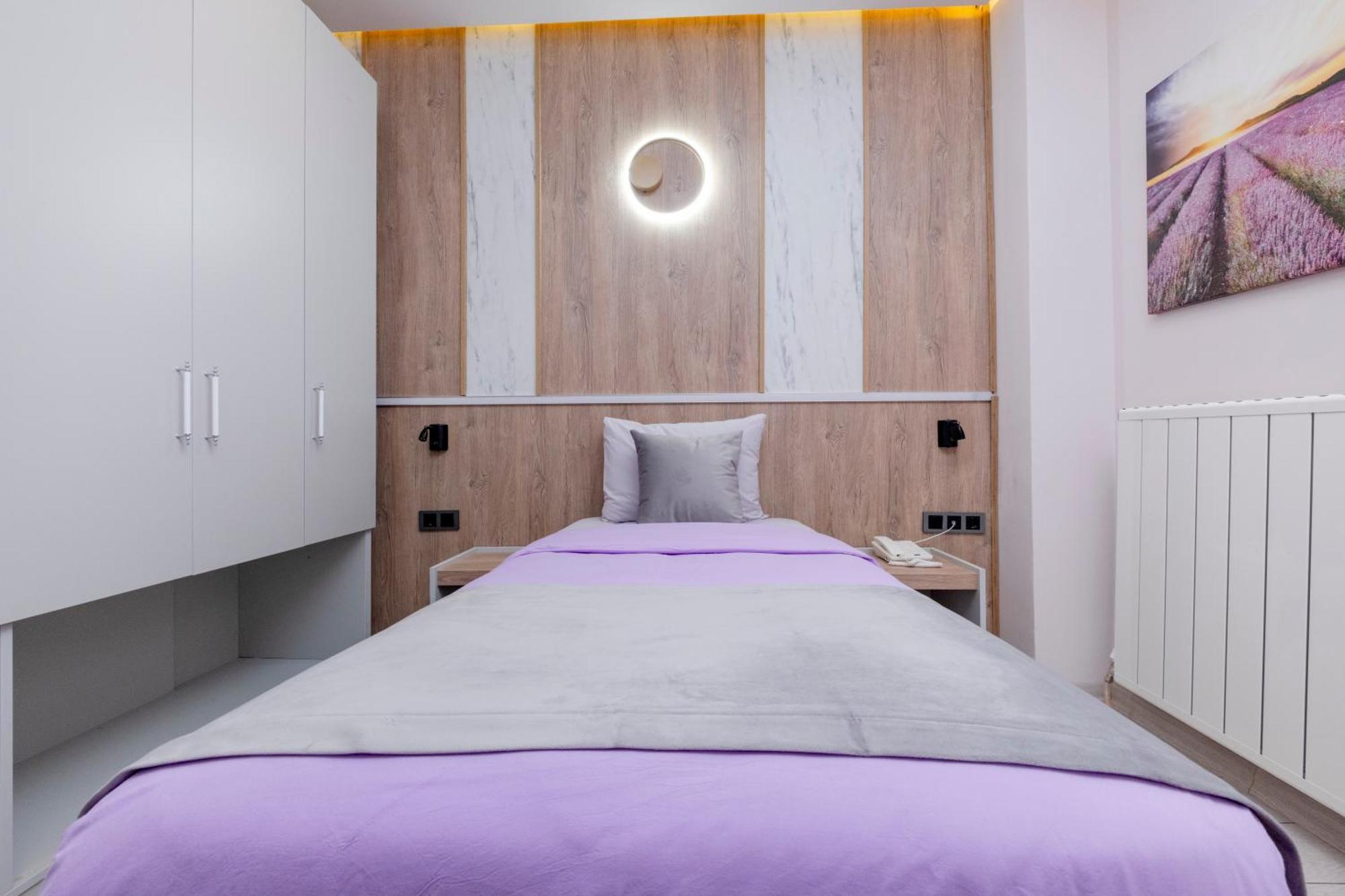 Lavender Airport Hotel Arnavutkoy Buitenkant foto